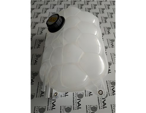 Бачок 334/G3688, 333/C9425, 334/G3689 расширительный двигателя для телескопического погрузчика JCB