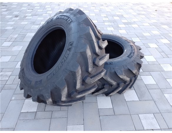 Шина 42/105600 (покрышка/колесо) для телескопического погрузчика JCB