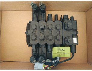 Розподільник 334/G0532, 400/T1678 гідравлічний для телескопічного навантажувача JCB